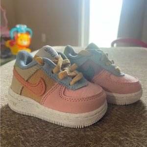 Baby Nike Air Force 1 Sun Club Size 2C